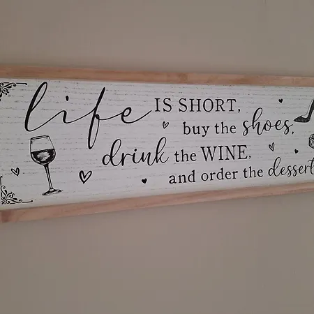 Fieldside House 펜션