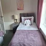 Fieldside House Beautiful Sleeps 6 House With Decked Garden * Scarborough