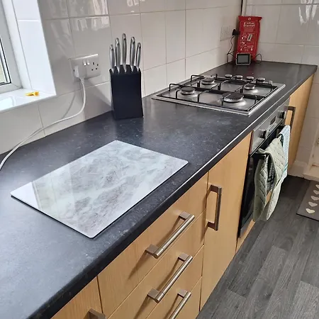 בית נופש Fieldside House Beautiful Sleeps 6 House With Decked Garden