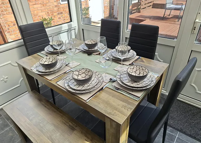 בית נופש Fieldside House Beautiful Sleeps 6 House With Decked Garden סקארבורו