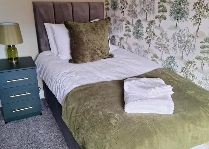 Fieldside House Beautiful Sleeps 6 House With Decked Garden בית נופש סקארבורו